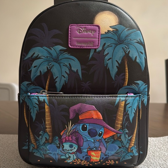 NEW Loungefly Disney LILO & Stitch Scrump Trick Or Treat Halloween Mini Backpack - Picture 1 of 4